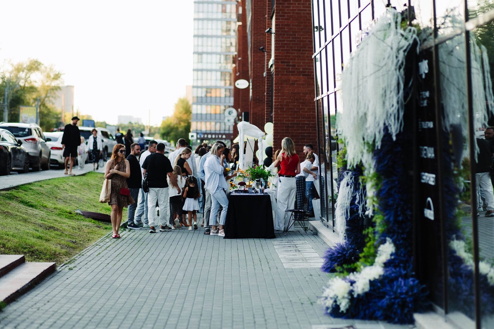 NIGHT SHOPPING на Лесопарковой